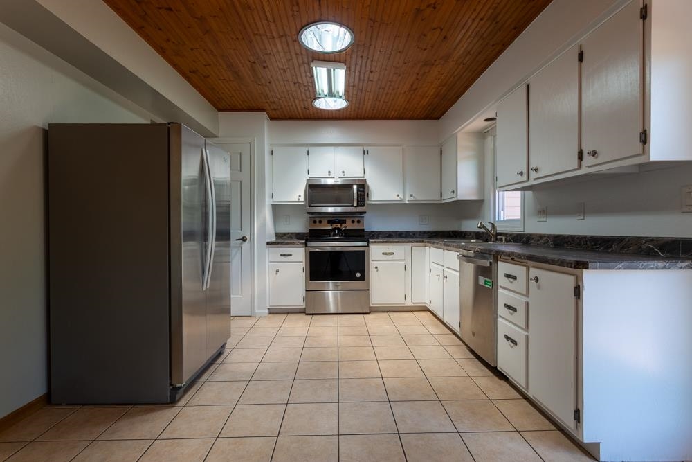 515 Stevens Court