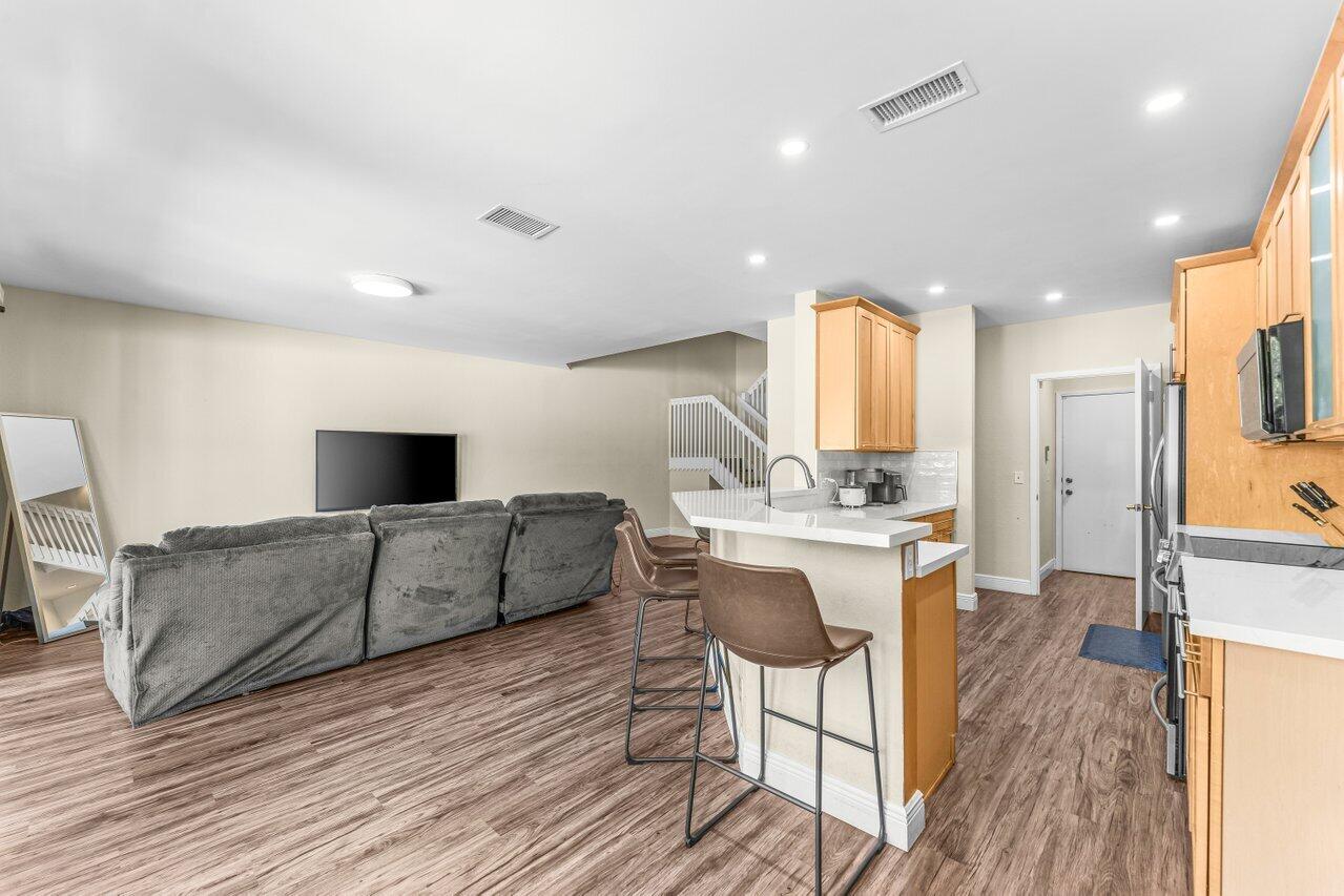 5698 Santiago Circle