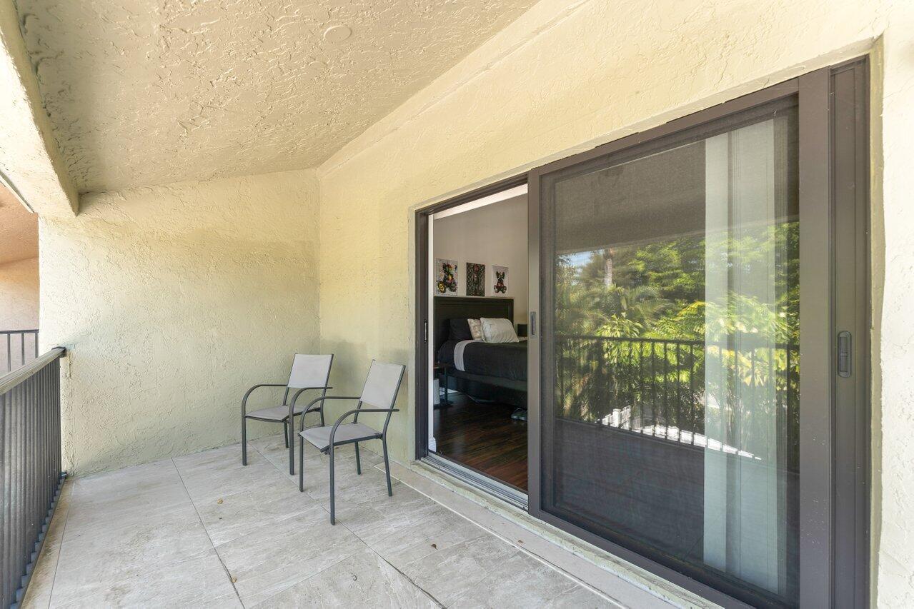 5698 Santiago Circle