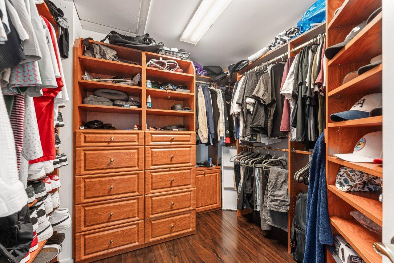 5698 Santiago Circle