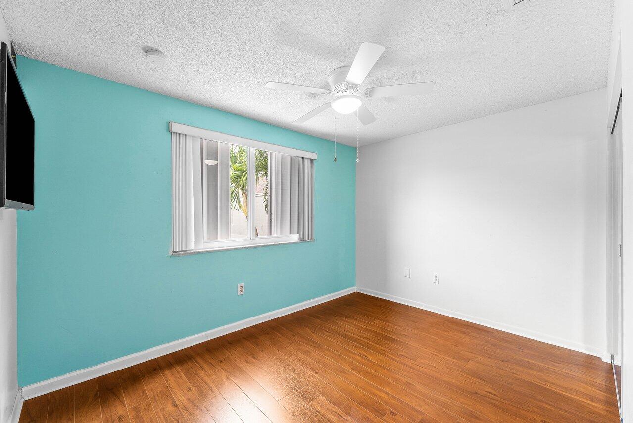 331 NW 101st Terrace