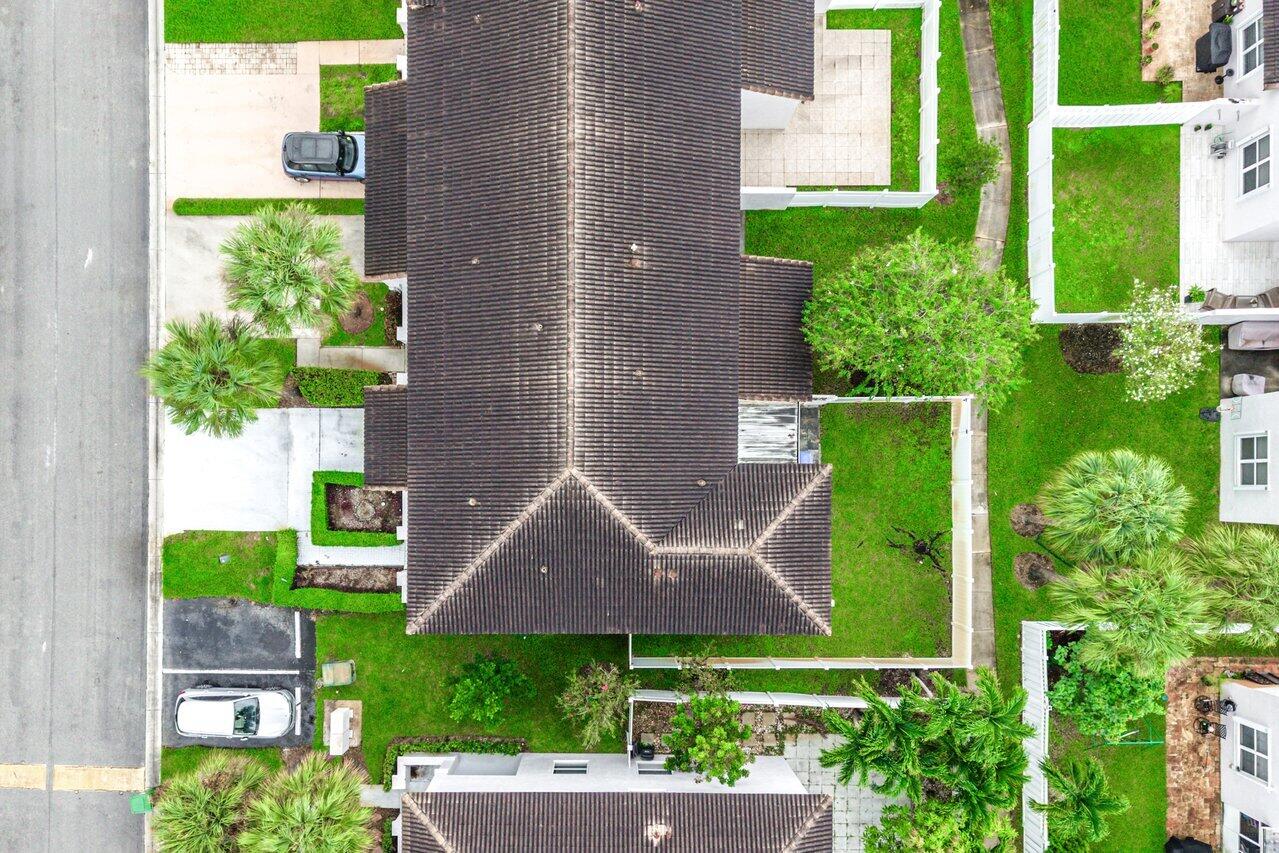16856 SW 1ST Place