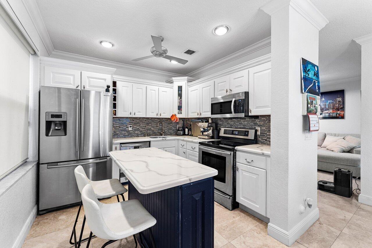 16856 SW 1ST Place
