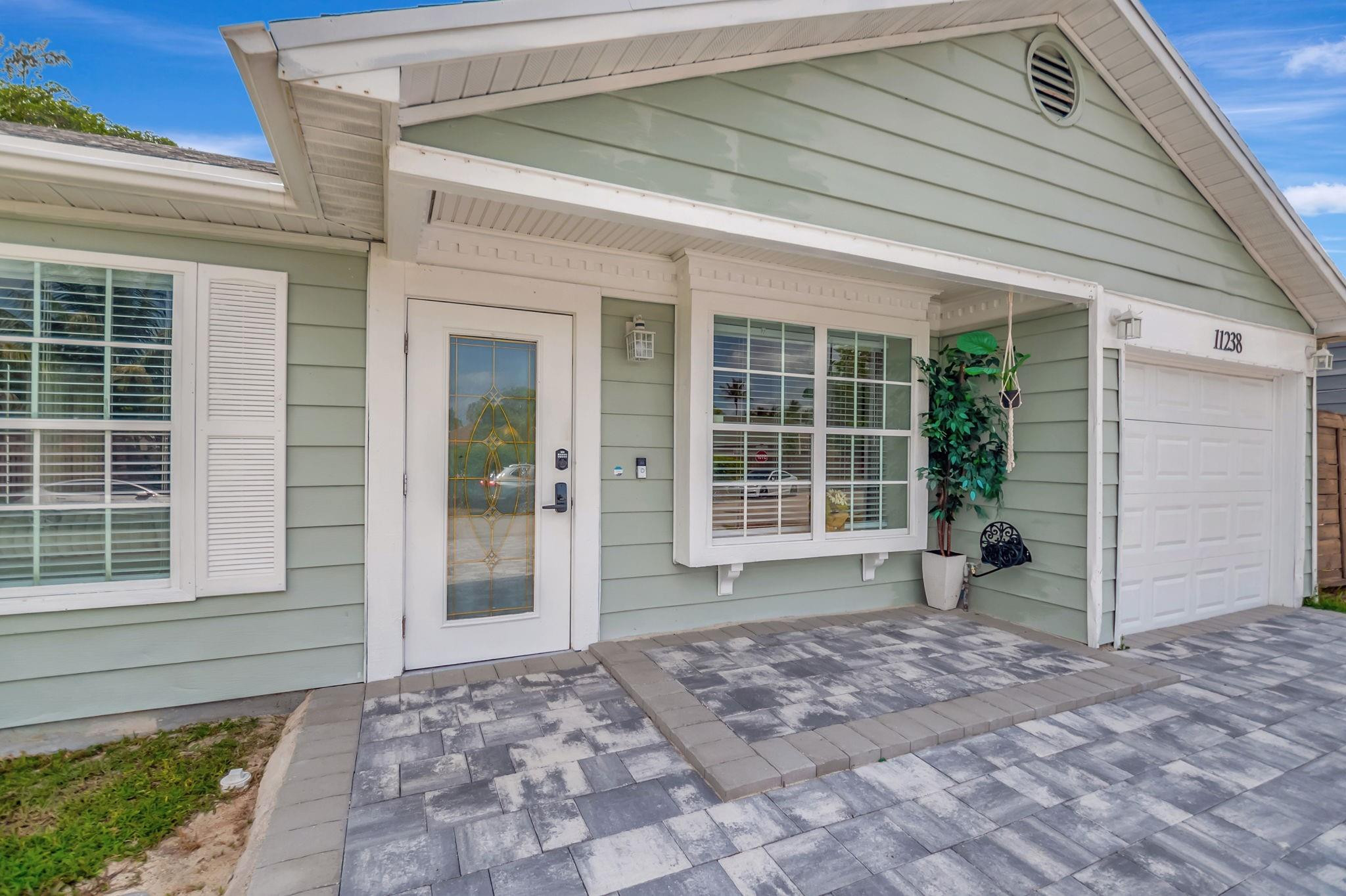 11238 Sacco Dr