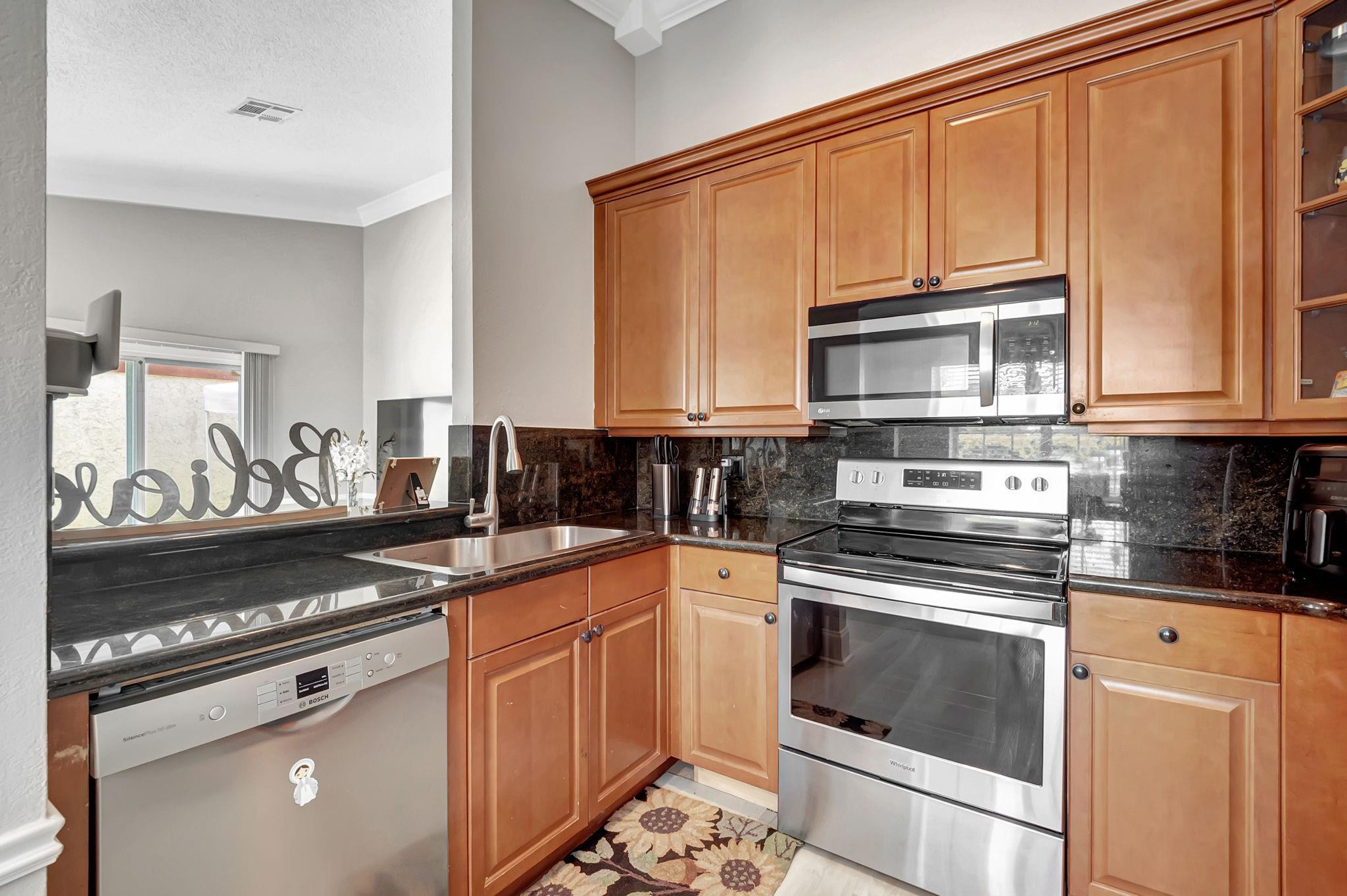 11238 Sacco Dr