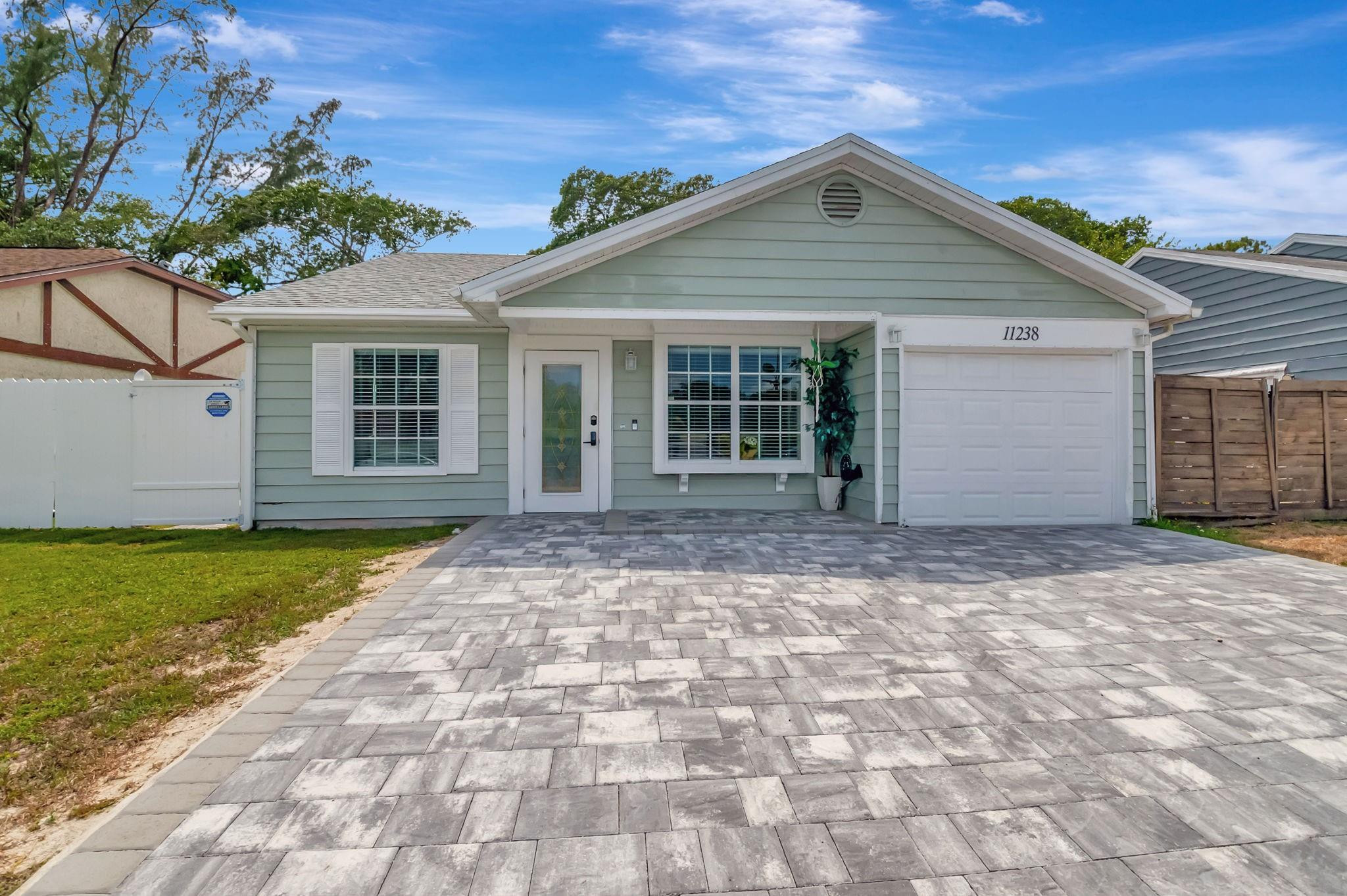 11238 Sacco Dr