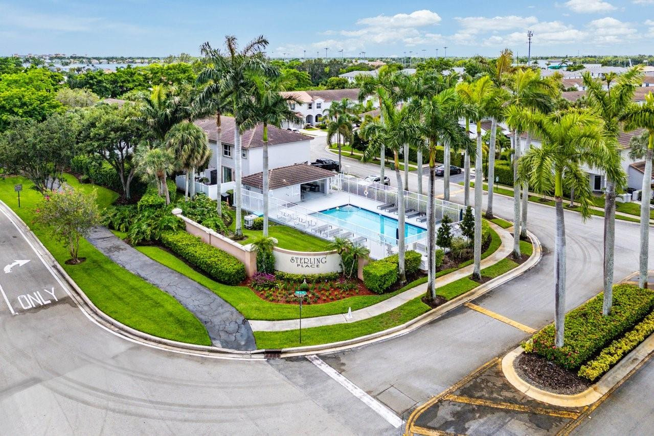 16877 SW 1st Pl 16877