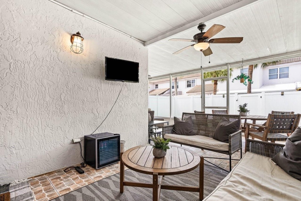 16877 SW 1st Pl 16877