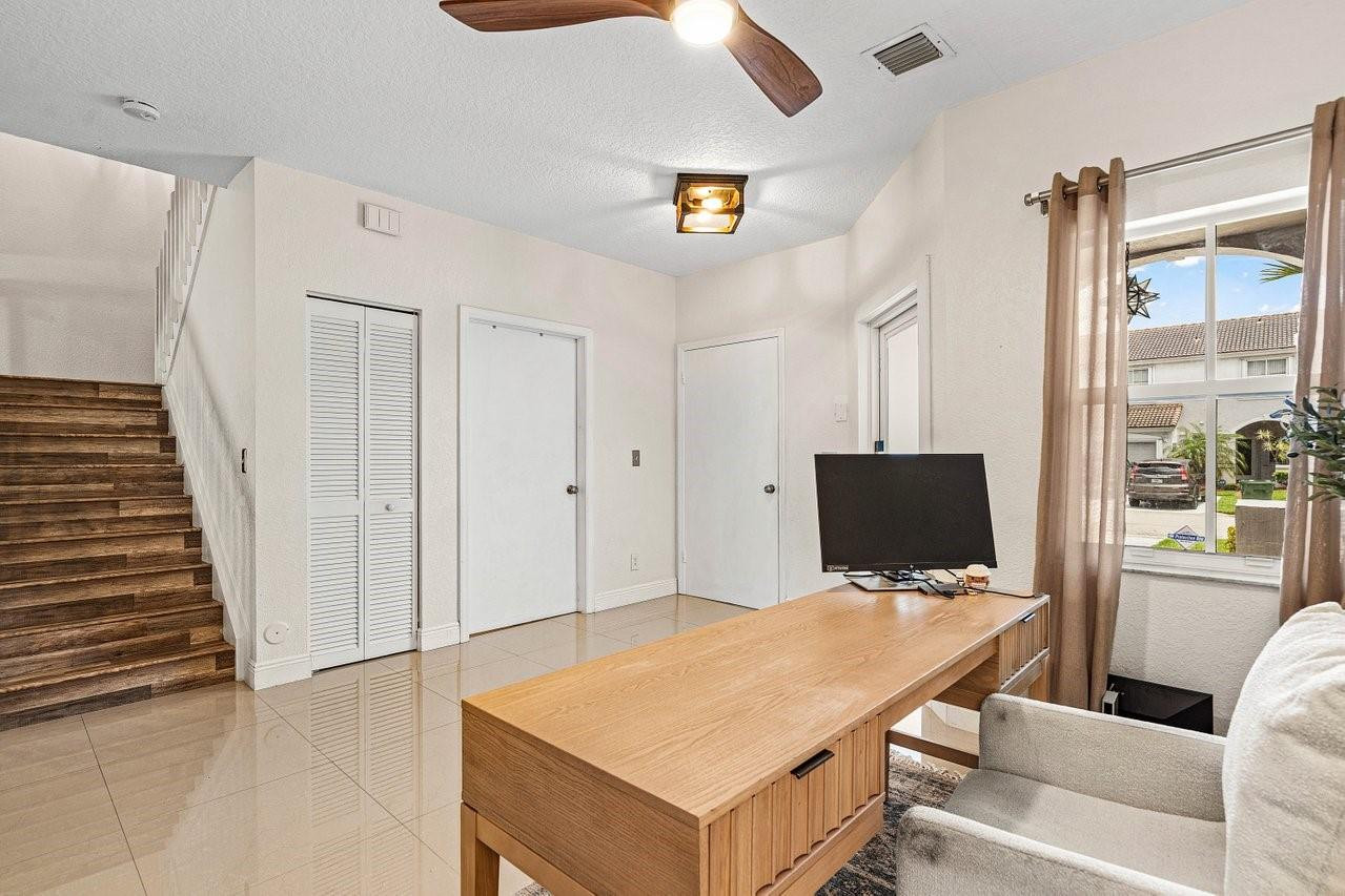 16877 SW 1st Pl 16877