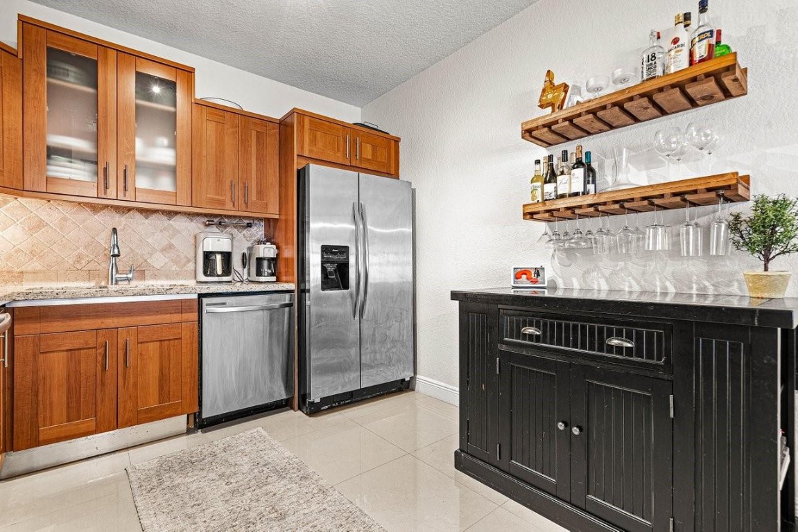 16877 SW 1st Pl 16877