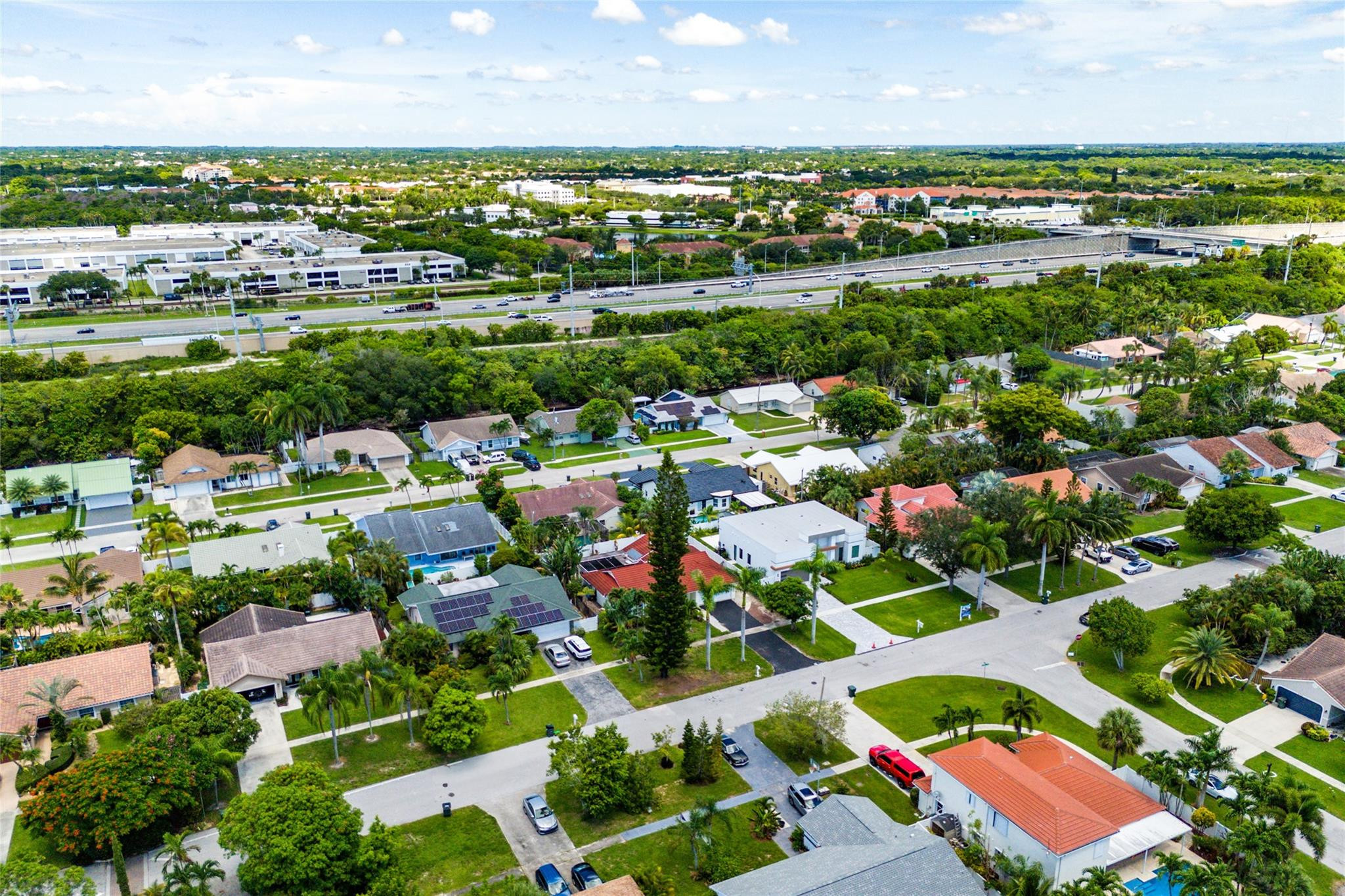 7517 W Country Club Blvd