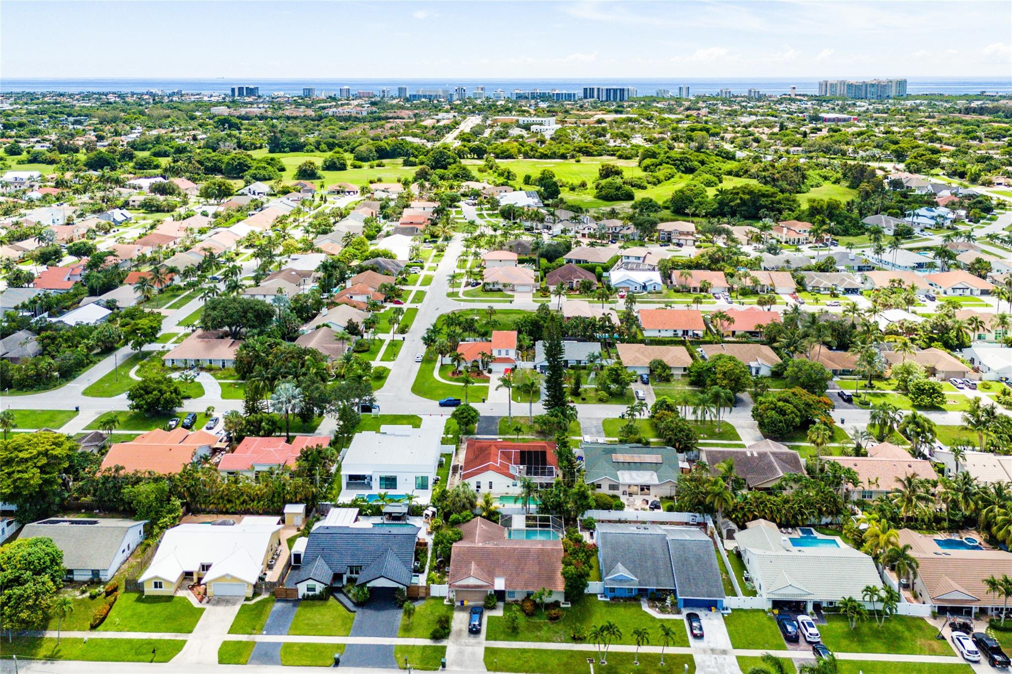 7517 W Country Club Blvd