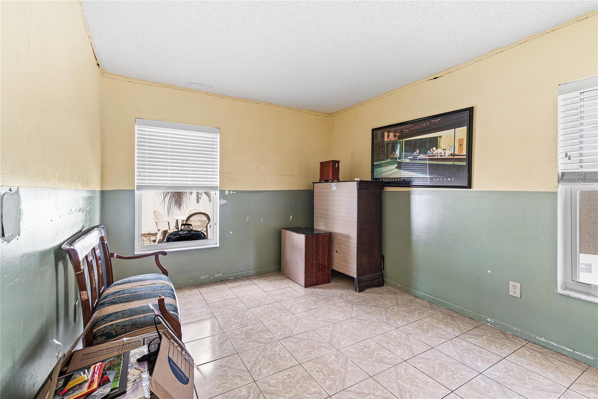 7517 W Country Club Blvd