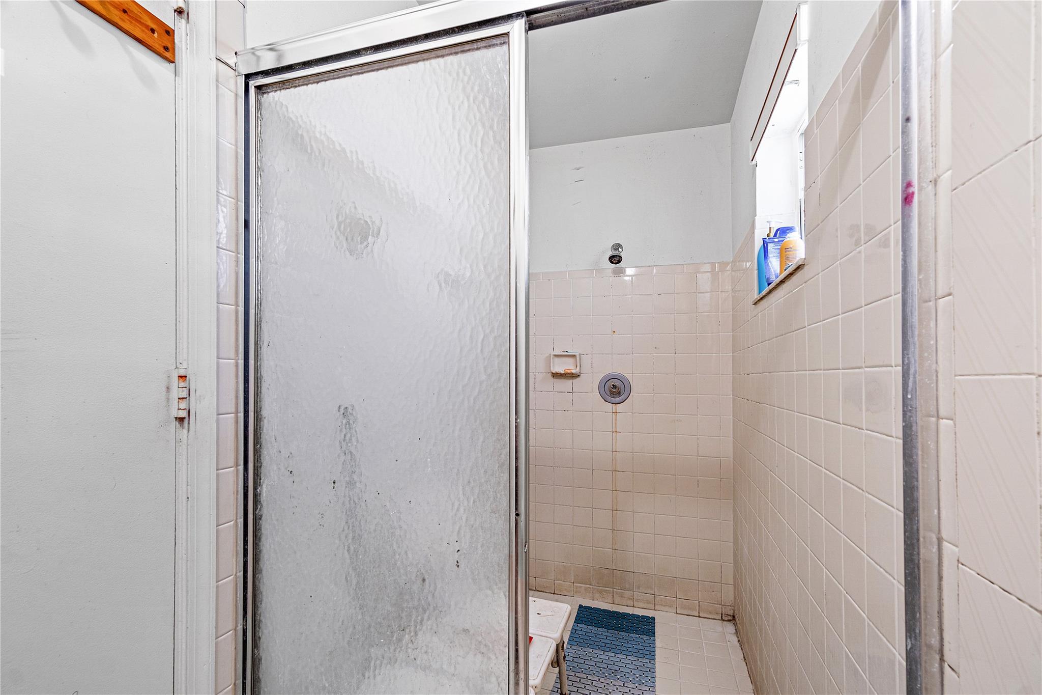 7517 W Country Club Blvd