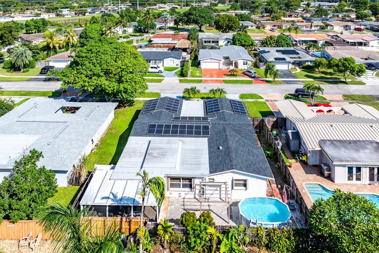 9040 NW 20th St
