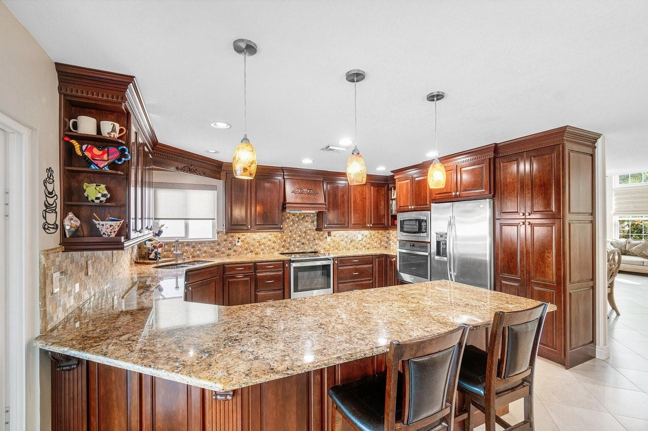 4247 NW 57th Dr