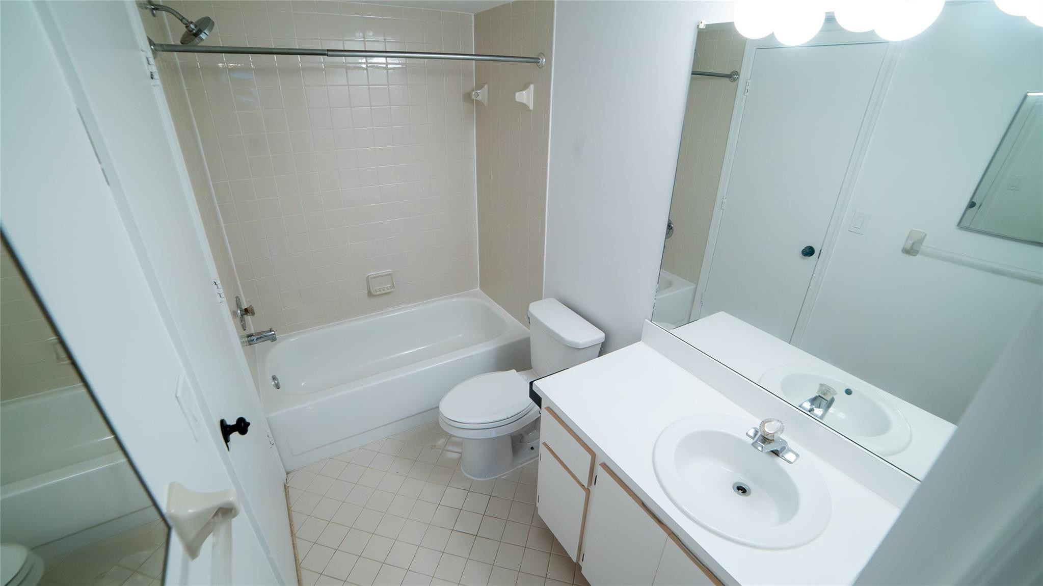 1001 SE 6th Avenue D118