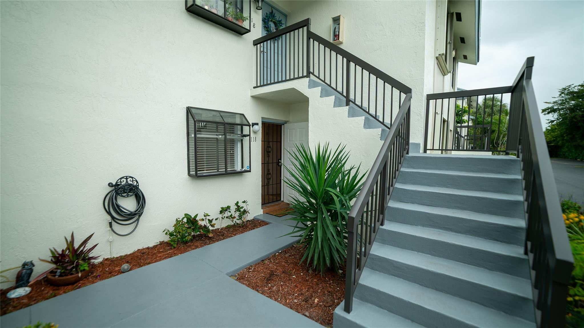 1001 SE 6th Avenue D118