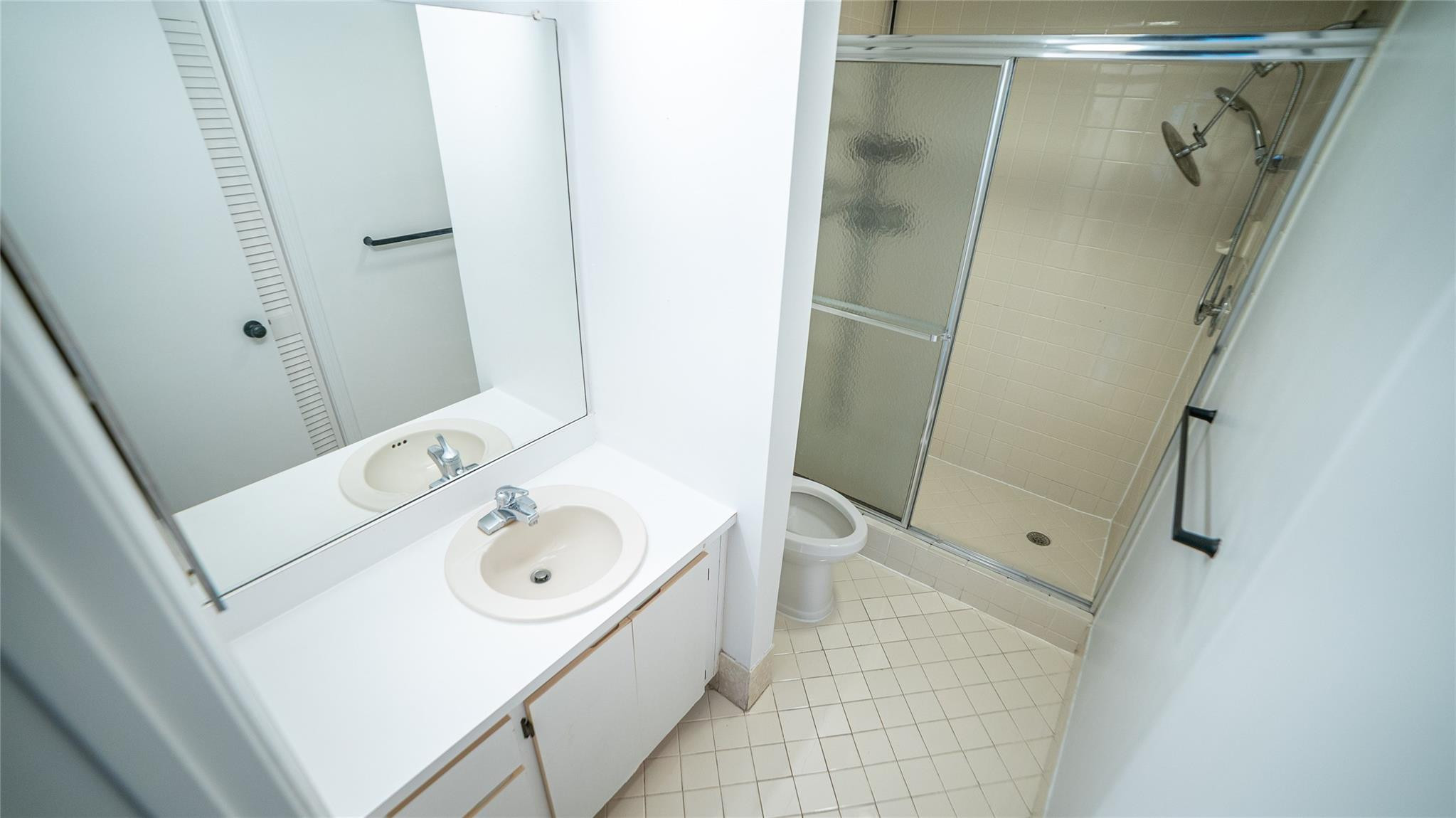 1001 SE 6th Avenue D118