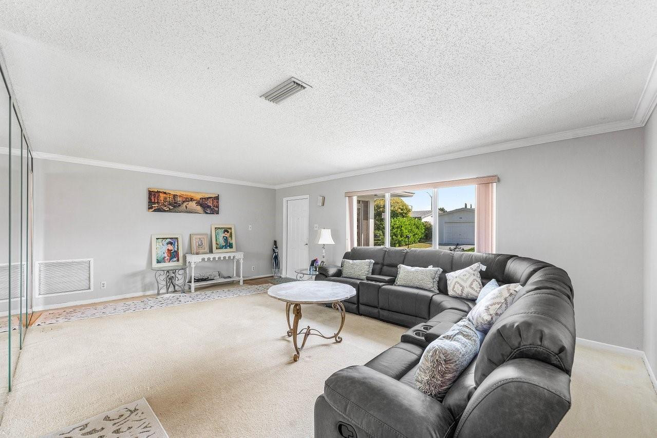 745 NW 72nd Terrace