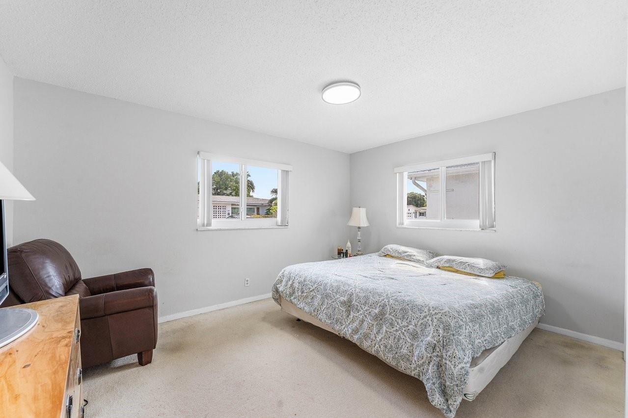 745 NW 72nd Terrace
