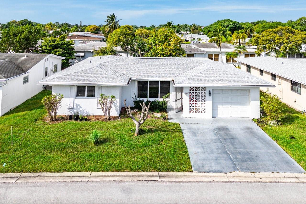 745 NW 72nd Terrace