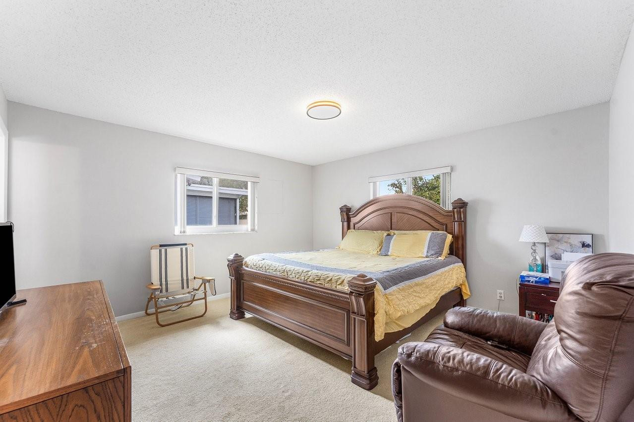 745 NW 72nd Terrace
