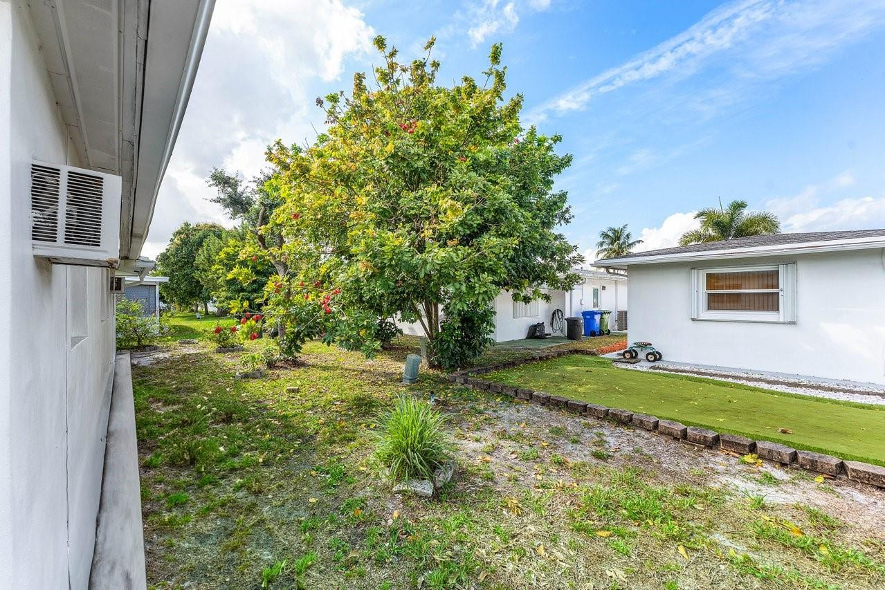 745 NW 72nd Terrace