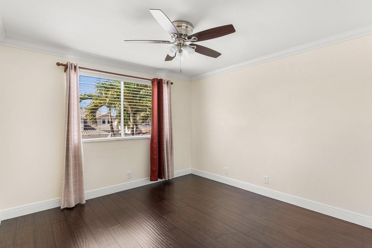 1325 Camellia Circle