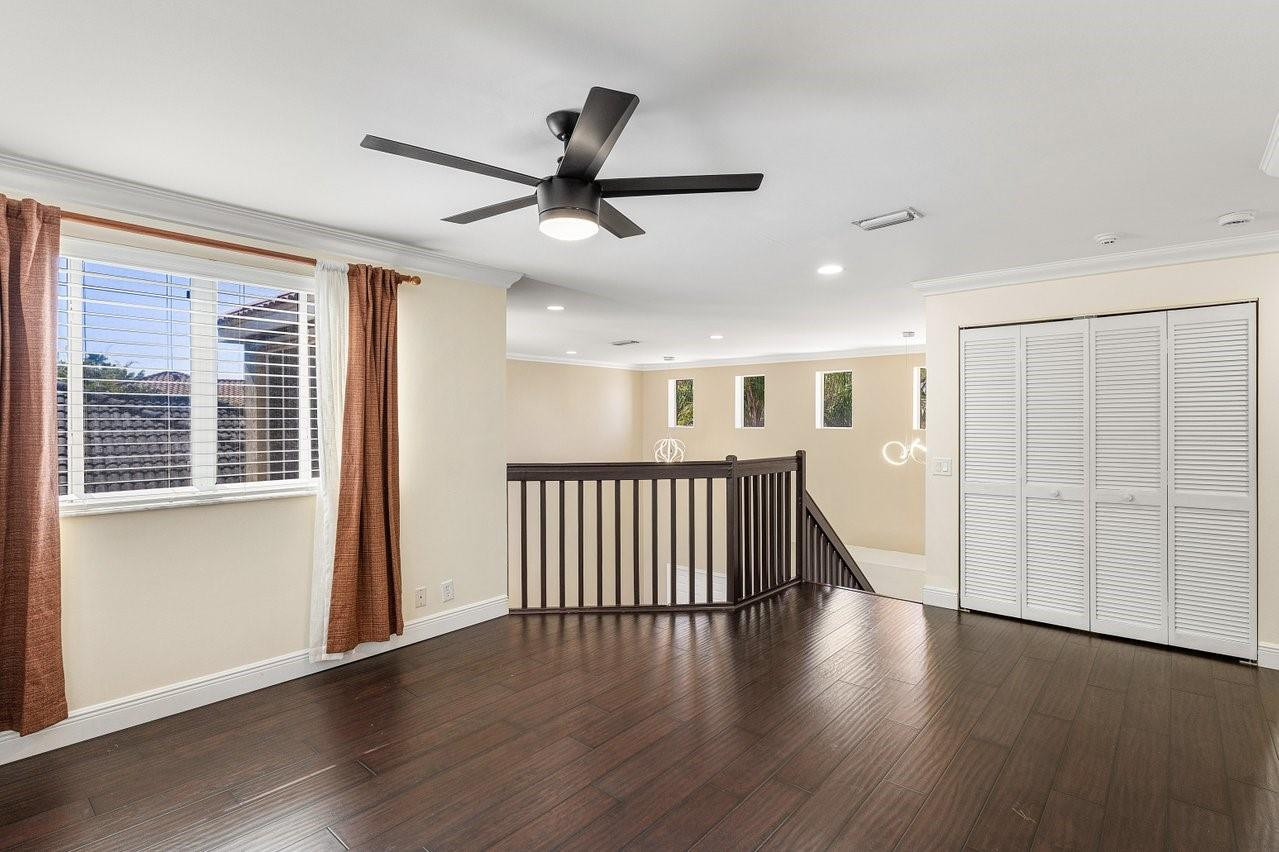 1325 Camellia Circle