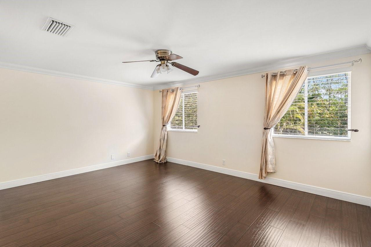 1325 Camellia Circle