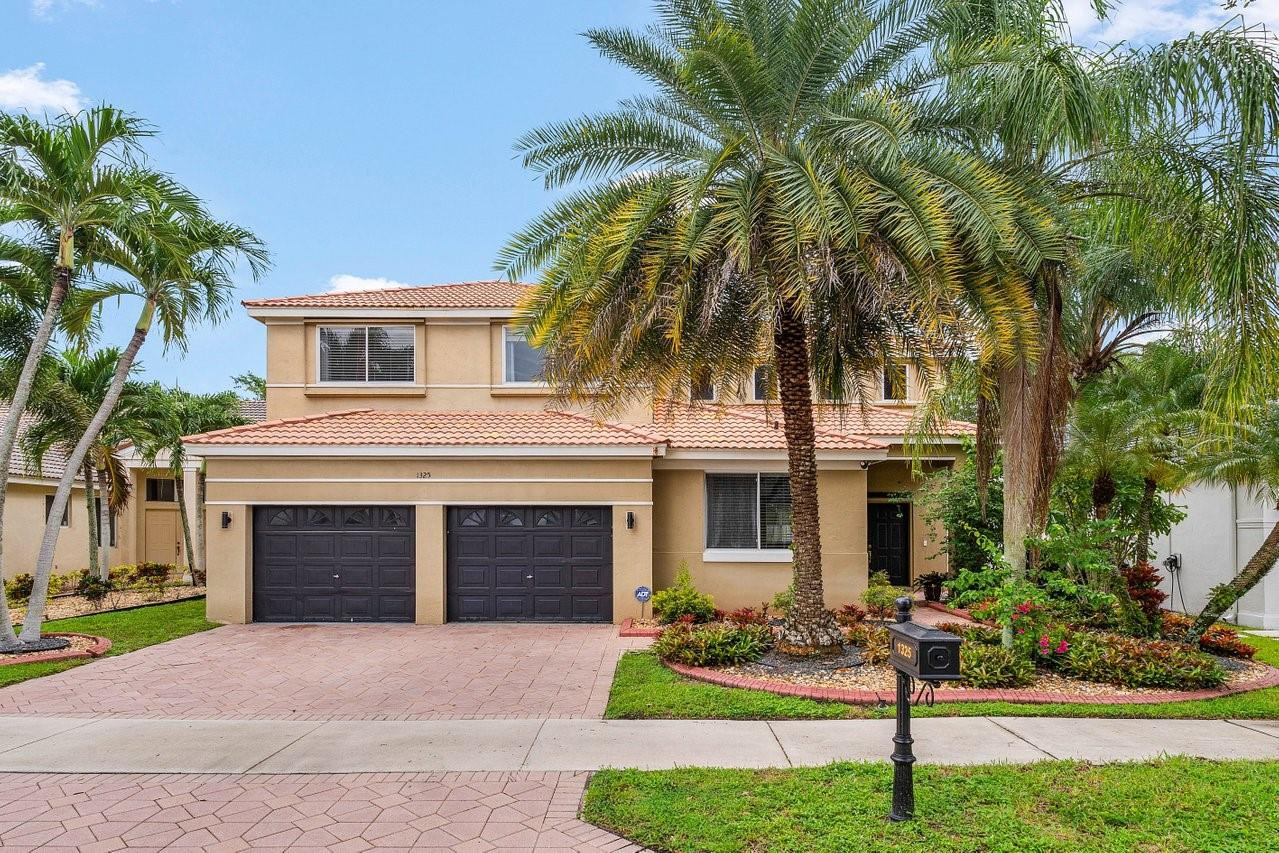 1325 Camellia Circle