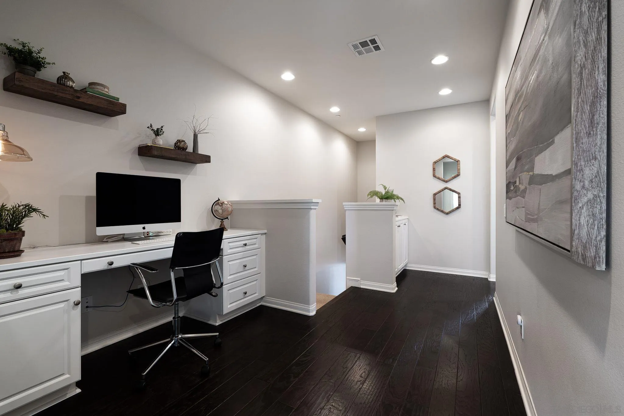16675 Gill Loop