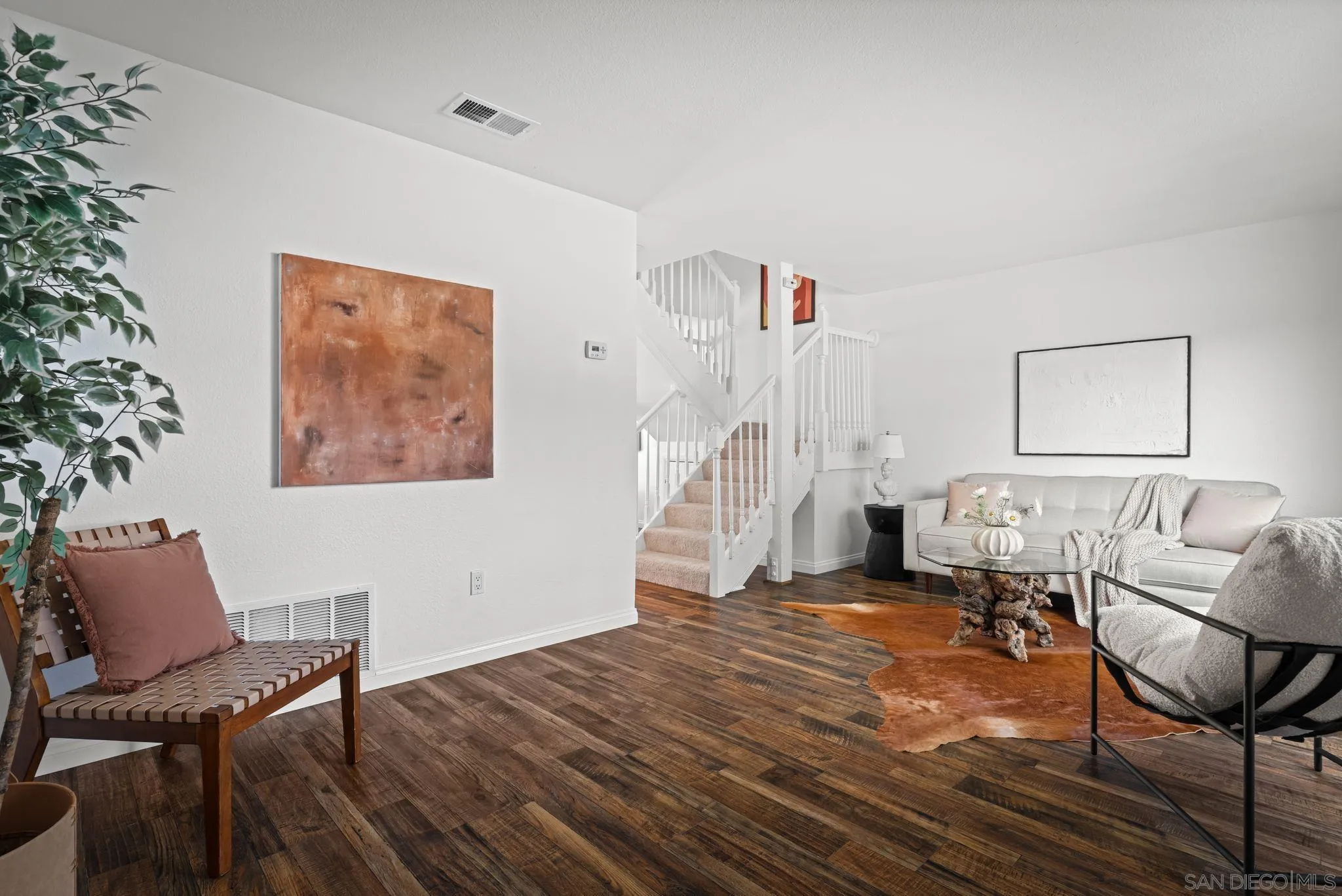 9404 Carlton Oaks Dr Unit D