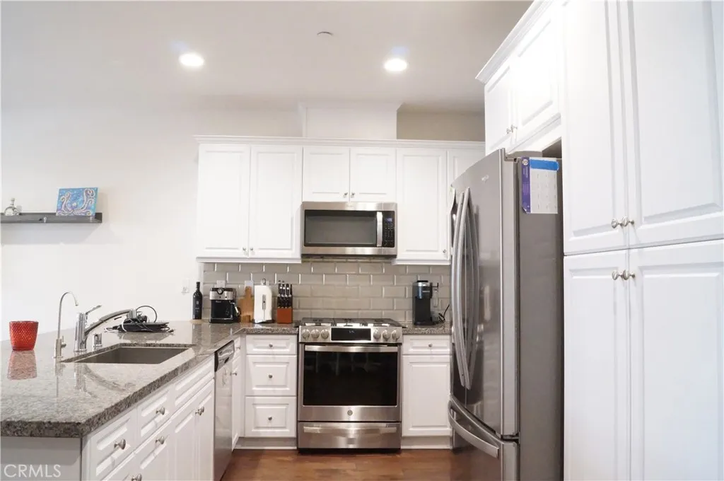 1917 Avenida Echeveria # 47