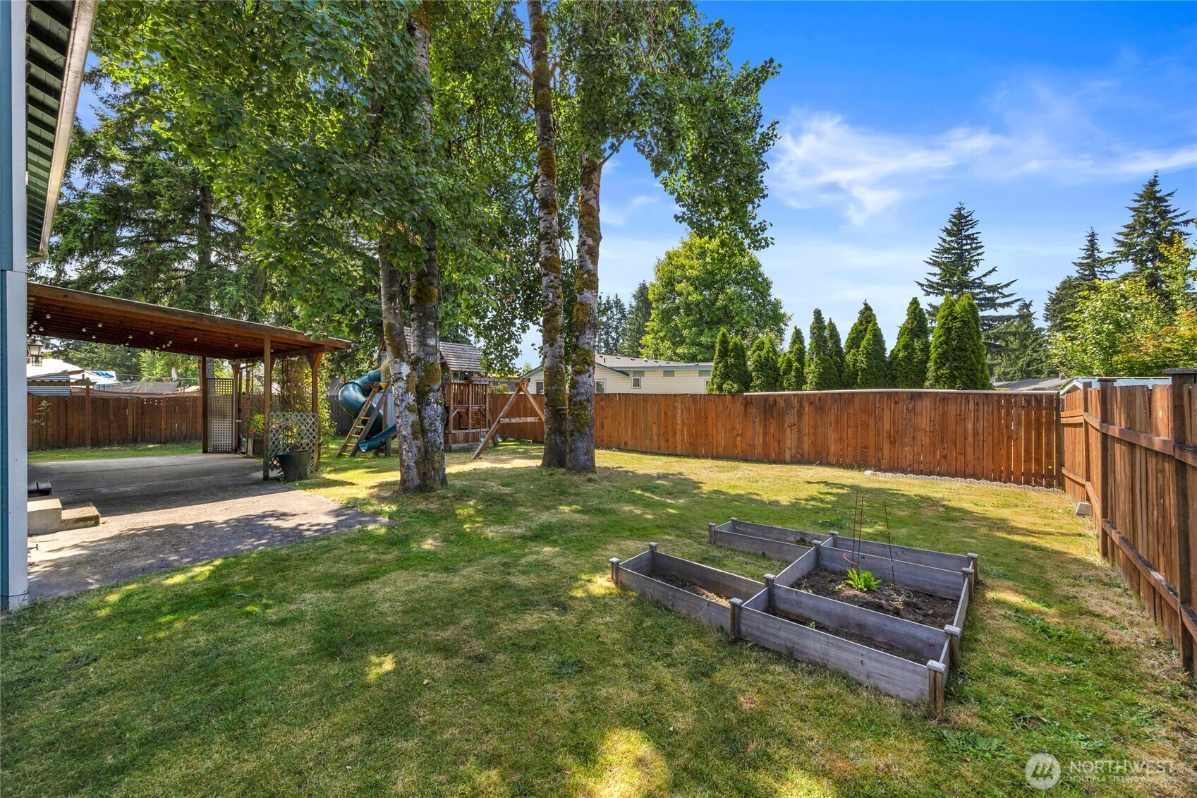 12832 47th Drive NE