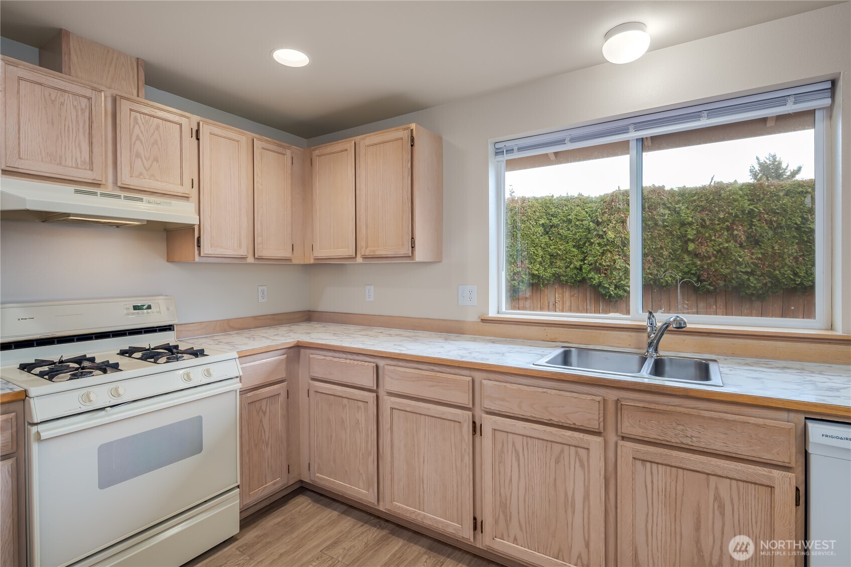 21312 87th Avenue NE Unit: 1&2