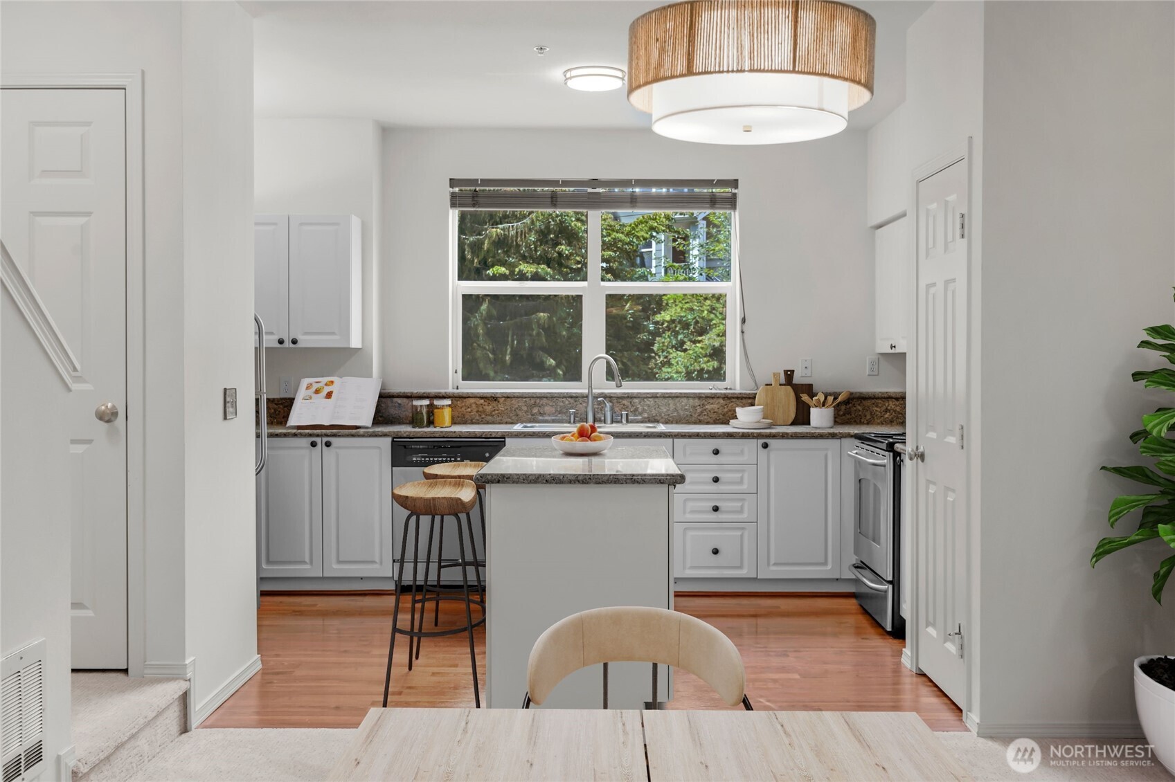 3116 164th Street SW Unit: 2006