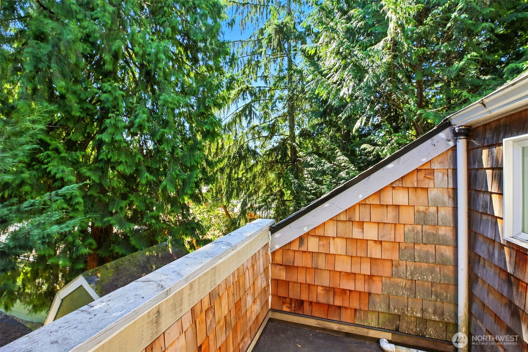 18872 Augusta Avenue NE