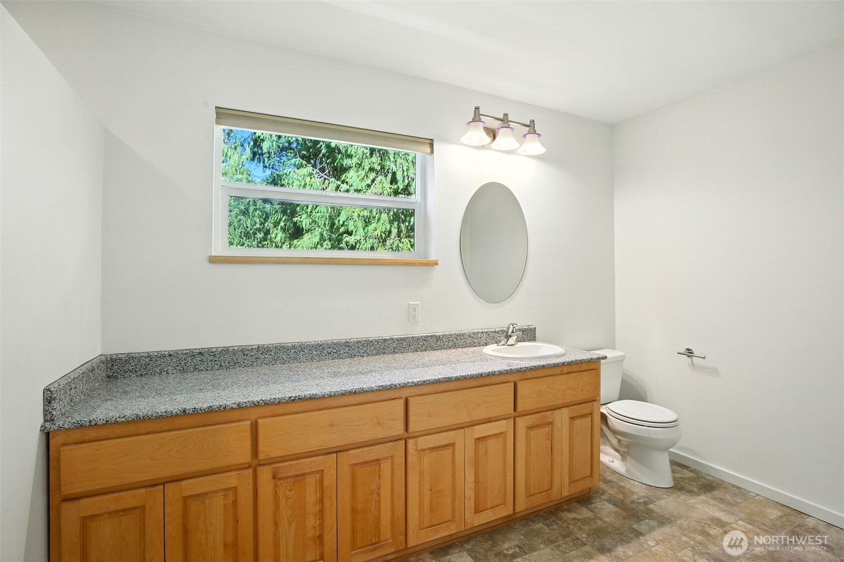 18872 Augusta Avenue NE