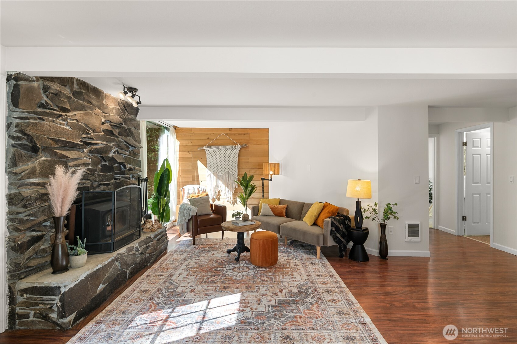 2727 Middle Shore Road