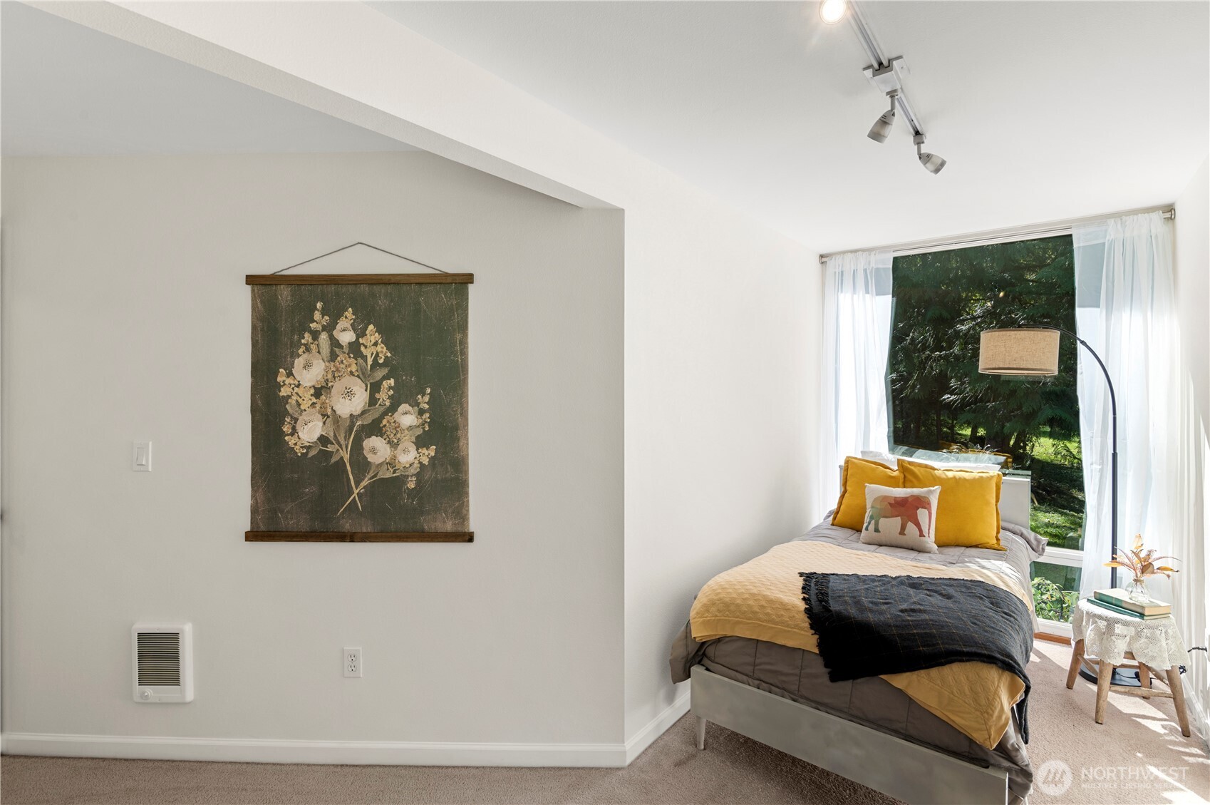 2727 Middle Shore Road