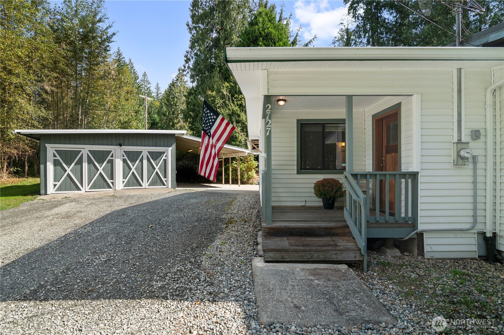 2727 Middle Shore Road