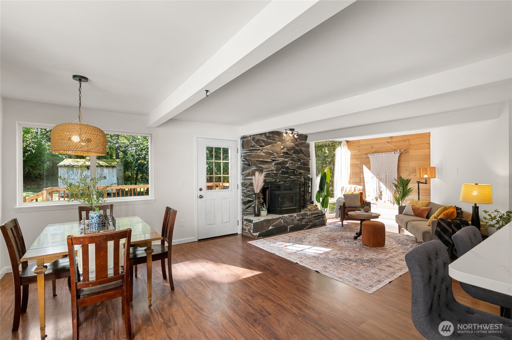 2727 Middle Shore Road