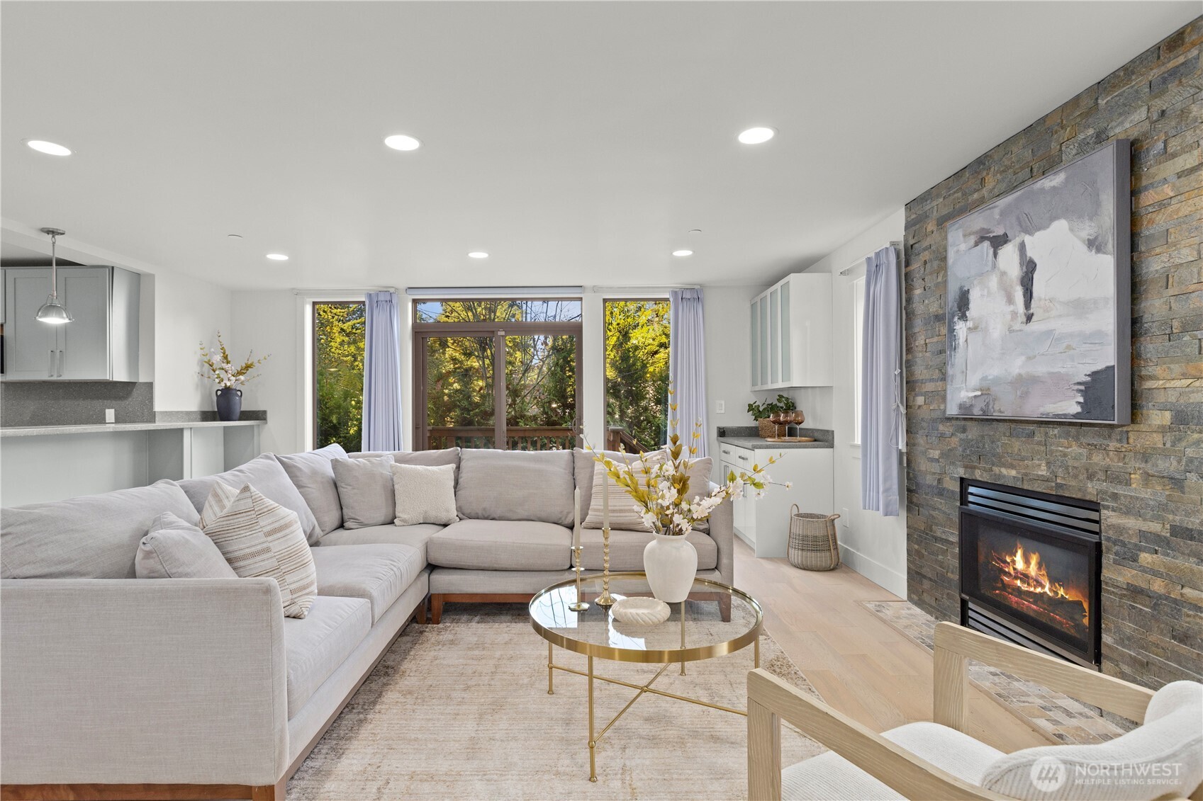 14540 Stone Avenue N