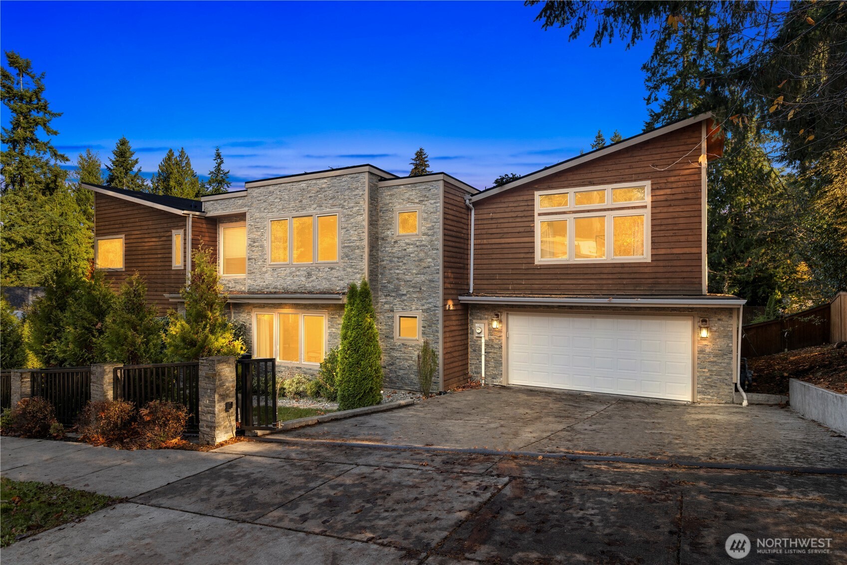 14540 Stone Avenue N