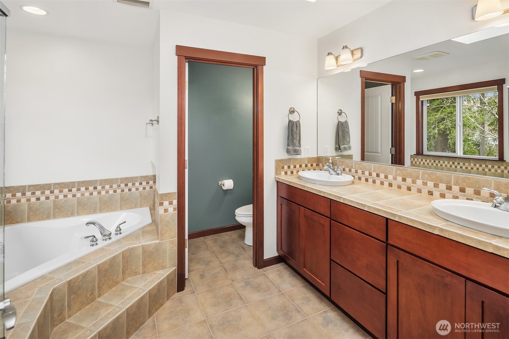 1414 Lake Roesiger Drive