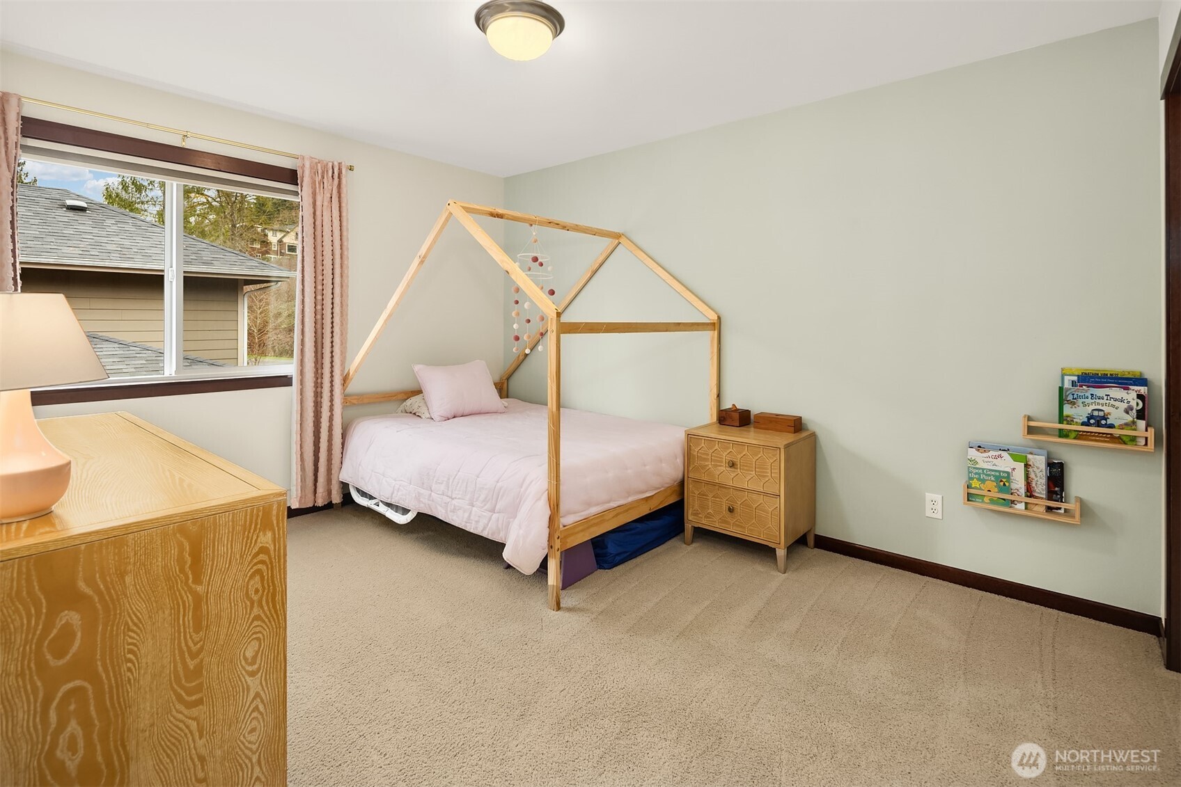 1414 Lake Roesiger Drive