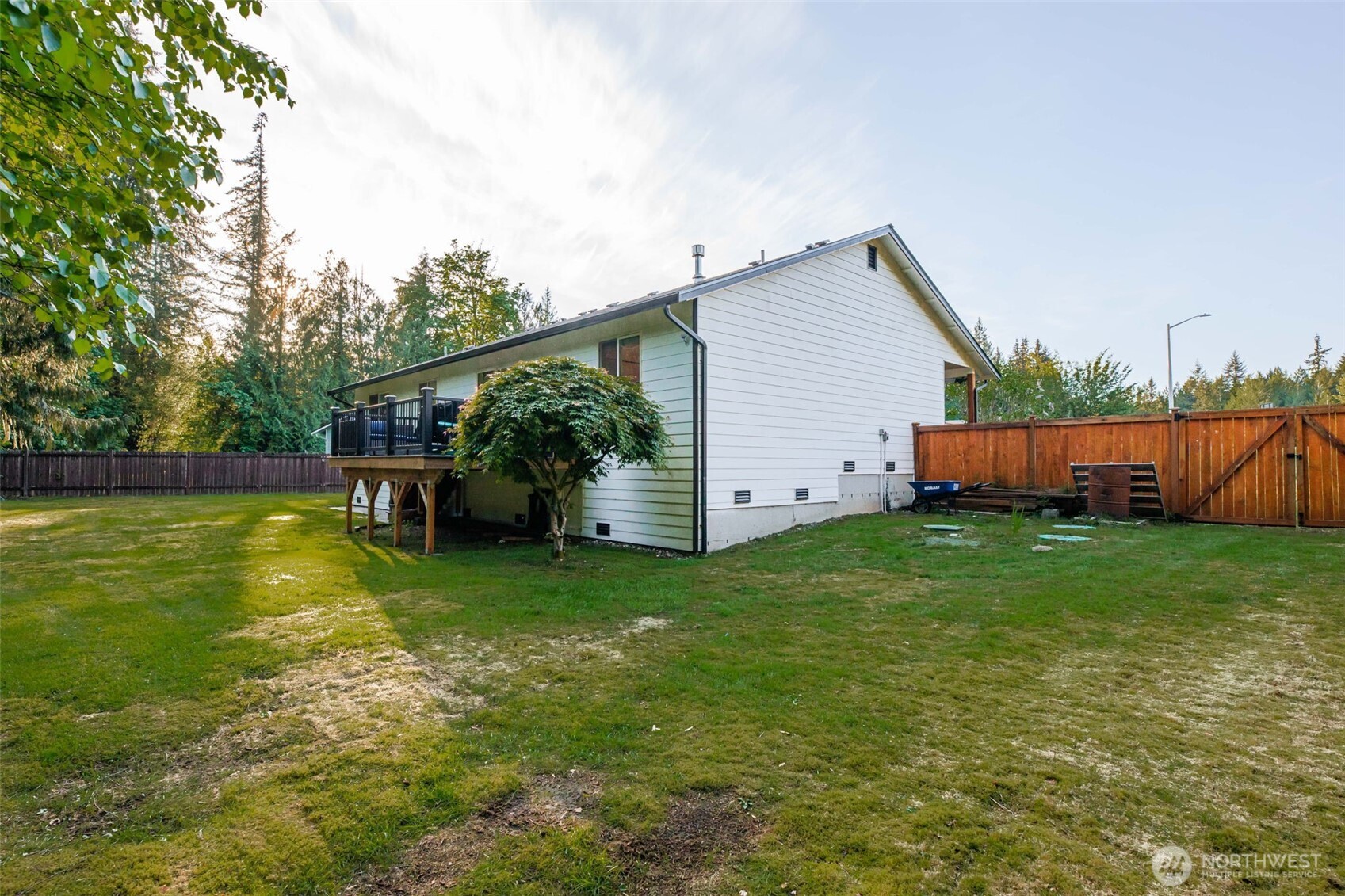 25718 44th Avenue NE