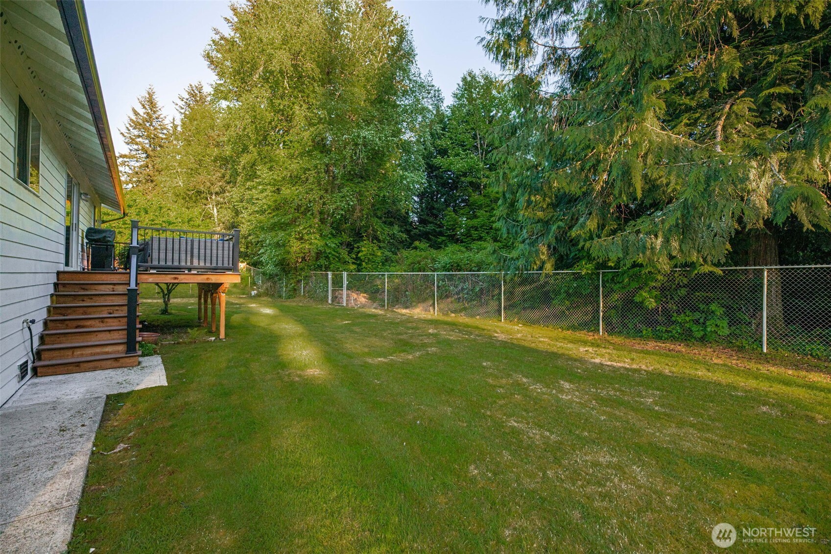 25718 44th Avenue NE